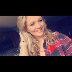 Meet your Posher, Korrine